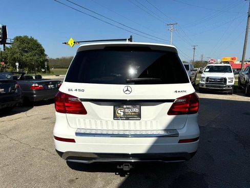 Used 2016 Mercedes-Benz GL 450 4MATIC w/ Premium I Package image 4