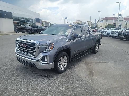 Used 2019 GMC Sierra 1500 SLT w/ SLT Premium Plus Package RWD image 3