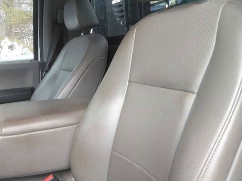 Used 2021 Ford F450 XL w/ Snow Plow Prep Package image 15