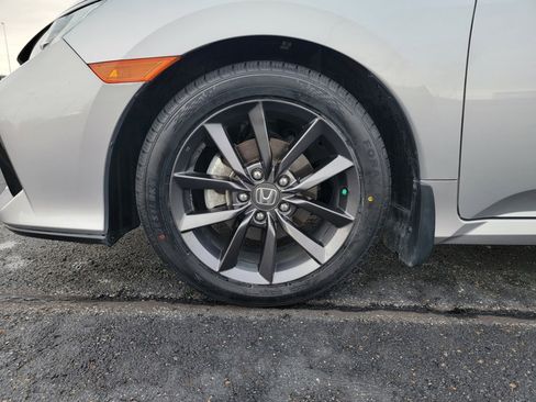 Certified 2020 Honda Civic EX image 17