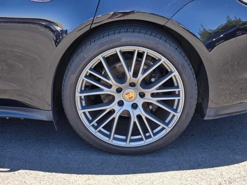 Certified 2023 Porsche Panamera 4 Platinum Edition w/ Assistance Package AWD/4WD image 12
