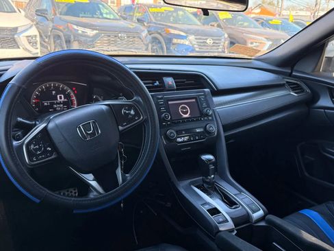 Used 2017 Honda Civic Sport image 17