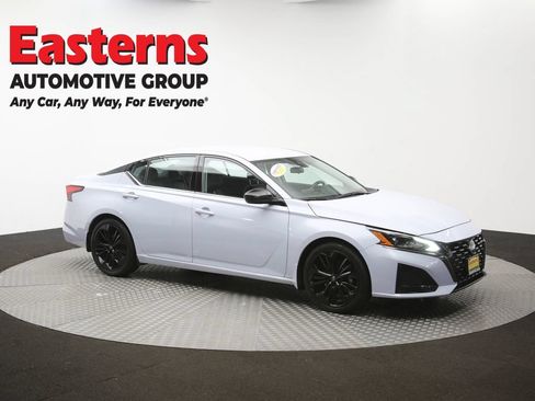 Used 2023 Nissan Altima 2.5 SR FWD image 51