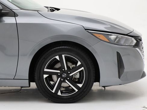 Used 2024 Nissan Sentra SV image 4