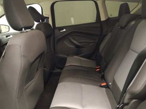 Used 2018 Ford Escape SE w/ SE Sync 3 Package FWD image 18