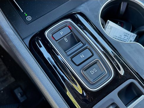 New 2025 Honda Pilot Elite image 16