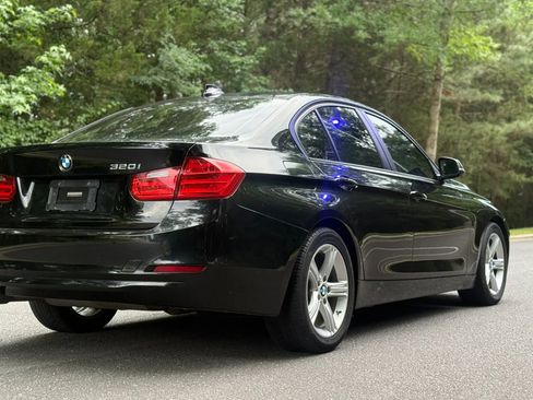 Used 2014 BMW 320i Sedan RWD image 5