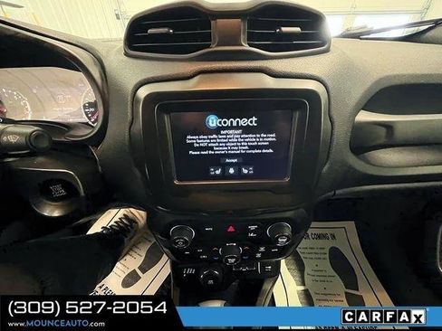 Used 2021 Jeep Renegade Latitude w/ Convenience Group AWD/4WD image 18