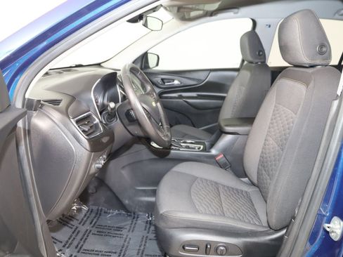 Used 2020 Chevrolet Equinox LT FWD image 11
