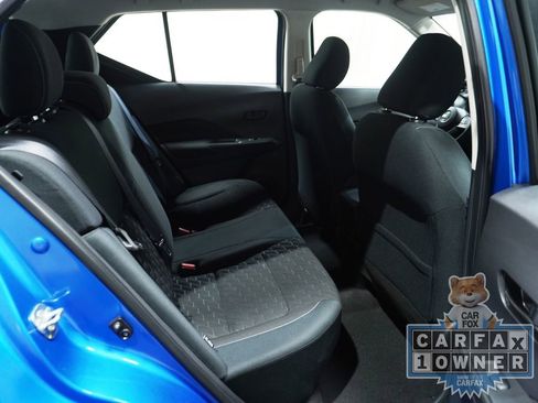 Used 2021 Nissan Kicks S image 16