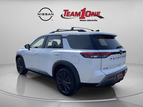 New 2026 Nissan Pathfinder SL AWD/4WD image 6