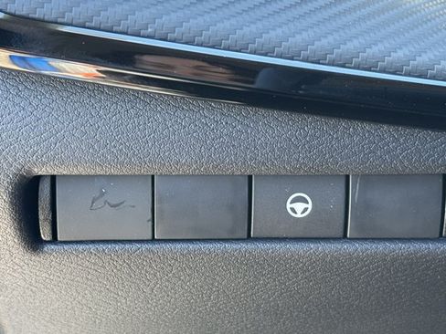New 2026 Nissan Kicks SR w/ Cold Weather Package AWD/4WD image 10