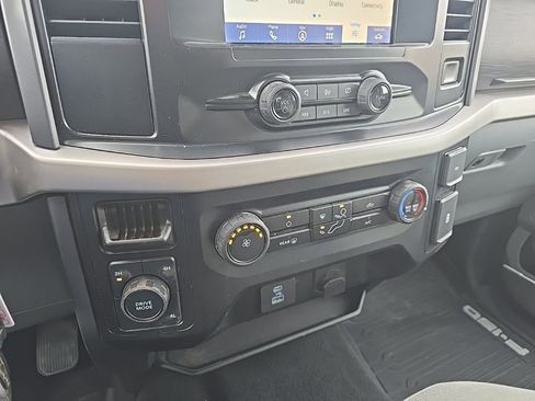 Used 2023 Ford F150 XLT image 18
