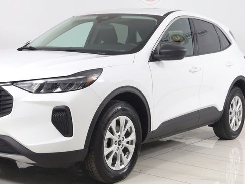 Used 2023 Ford Escape Active w/ Tech Pack #1 AWD/4WD image 49