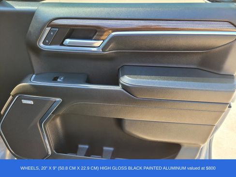 Used 2024 Chevrolet Silverado 1500 LT Trail Boss w/ Convenience Package II AWD/4WD image 8