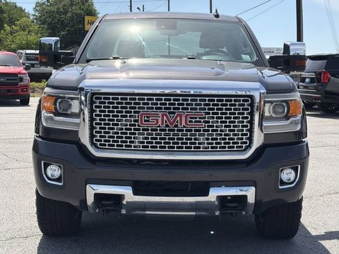 Used 2015 GMC Sierra 2500 Denali w/ Duramax Plus Package AWD/4WD image 27