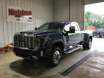 New 2025 GMC Sierra 3500 Denali w/ Denali Reserve Package