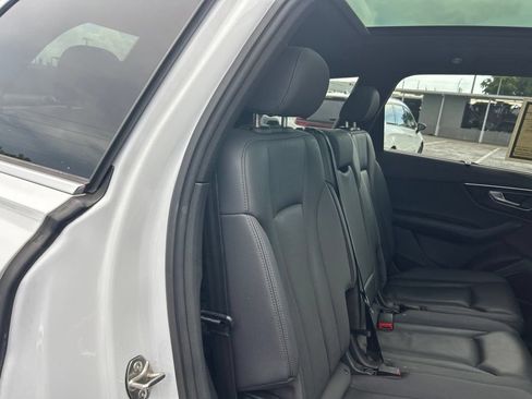 Used 2021 Audi Q7 3.0T Premium Plus w/ Executive Package AWD/4WD image 27