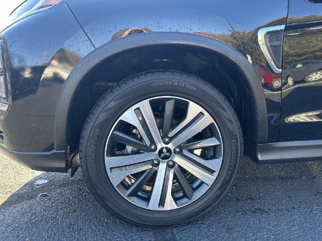Used 2025 Mitsubishi Outlander Sport AWD image 27