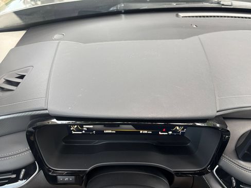 Used 2026 INFINITI QX60 Luxe FWD image 39