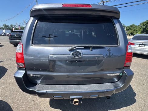 Used 2006 Toyota 4Runner Limited AWD/4WD image 6