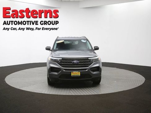 Used 2022 Ford Explorer XLT image 51