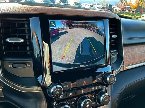 Used 2021 RAM 1500 Limited image 17