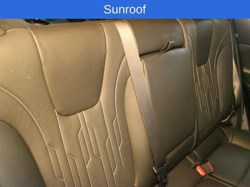 Used 2025 Buick Encore GX Avenir w/ Avenir Technology Package AWD/4WD image 14