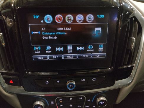 Used 2019 Chevrolet Traverse LT w/ LT Premium Package image 25