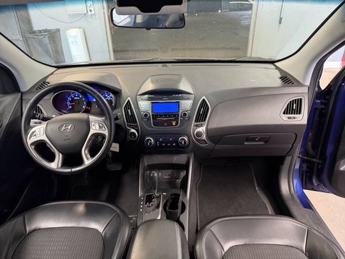 Used 2010 Hyundai Tucson GLS w/ Popular Equipment Pkg 2 FWD image 30