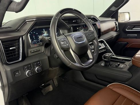 Used 2024 GMC Sierra 1500 Denali Ultimate image 21
