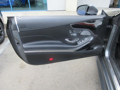 Used 2017 Mercedes-Benz S 550 Cabriolet image 5