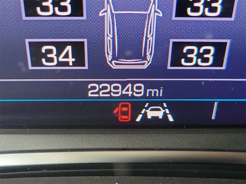 Used 2023 GMC Terrain SLE image 21