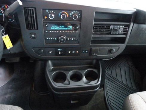 Used 2019 Chevrolet Express 3500 LT w/ LT Preferred Equipment Group image 33