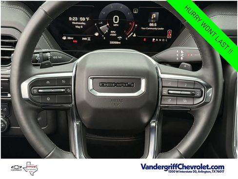 Certified 2025 GMC Yukon Denali AWD/4WD image 11
