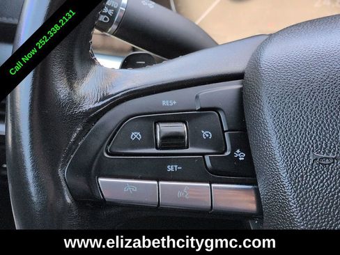 Used 2020 Cadillac XT4 Premium Luxury FWD image 24