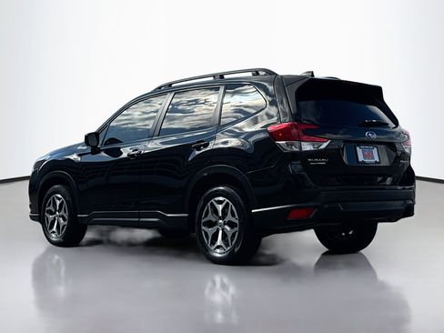 Used 2023 Subaru Forester Premium AWD/4WD image 14