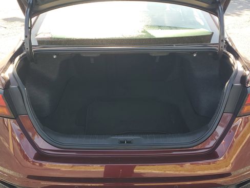 Certified 2024 Nissan Altima 2.5 SV image 7