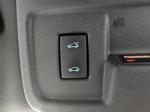 Used 2010 Chevrolet Camaro SS w/ RS Package RWD image 41