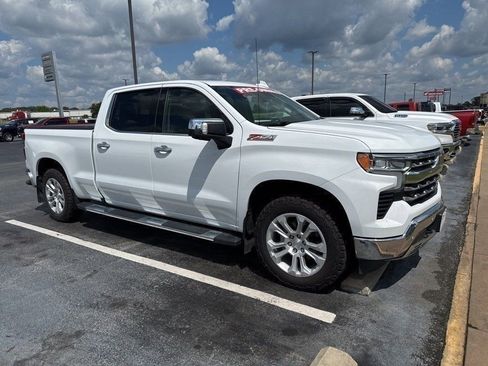 Used 2023 Chevrolet Silverado 1500 LTZ w/ LTZ Convenience Package II image 3