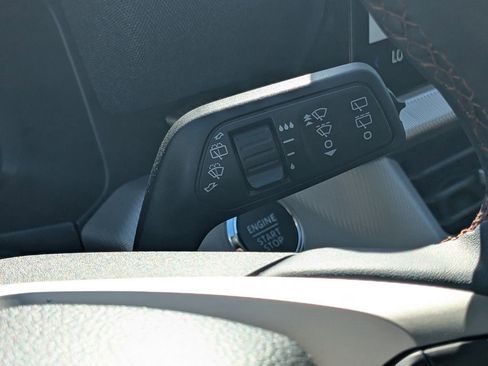 New 2026 Ford Explorer Active RWD image 26