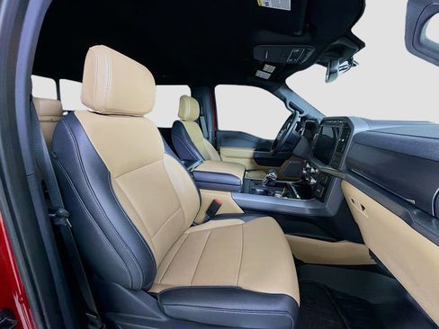 Used 2022 Ford F150 Lariat w/ Max Trailer Tow Package image 30