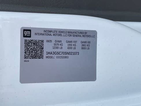 New 2025 Chevrolet Express 3500 w/ Power Convenience Package RWD image 18