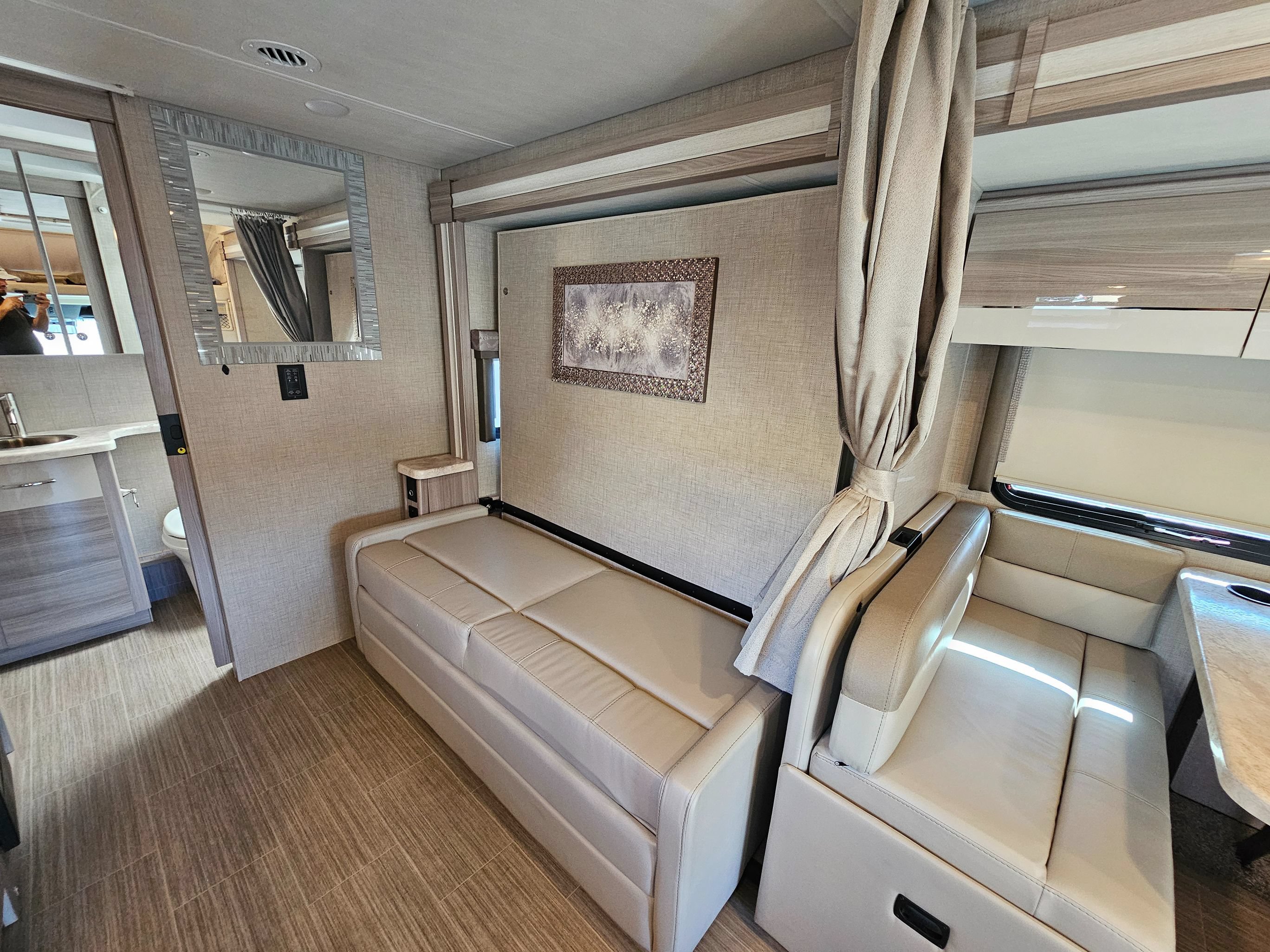 Used 2022 Mercedes-Benz Sprinter 3500 w/ Acoustic Package image 40