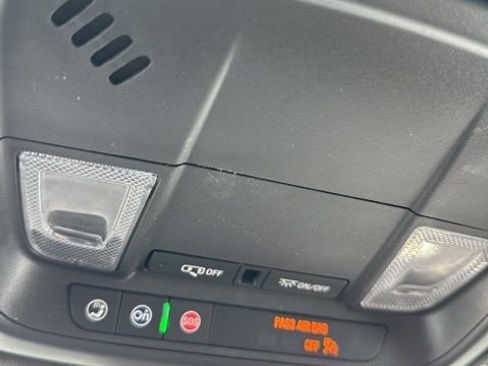 Used 2023 Chevrolet Traverse LS w/ Safety Package image 28