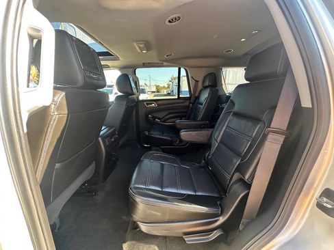 Used 2018 GMC Yukon Denali image 17