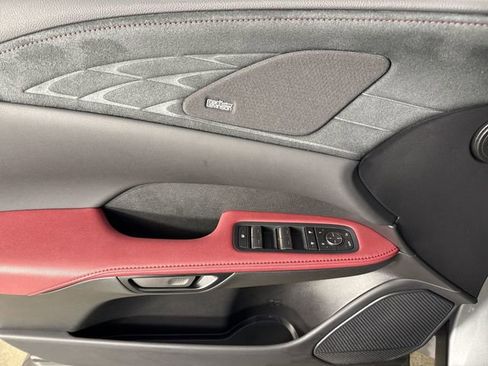 Used 2025 Lexus RX 500h F Sport image 21