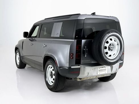 Used 2023 Land Rover Defender 110 AWD/4WD image 3