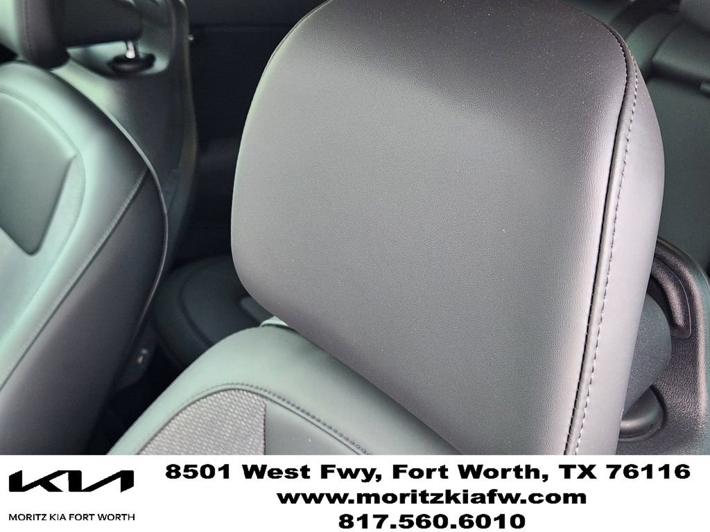 Certified 2026 Kia Niro Wind FWD image 14