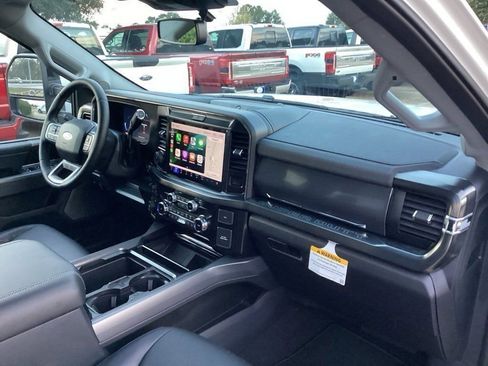New 2026 Ford F250 Lariat w/ Black Appearance Package AWD/4WD image 30